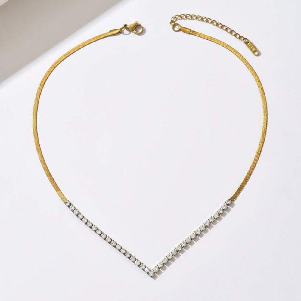 Elegant Gold Necklace A1463
